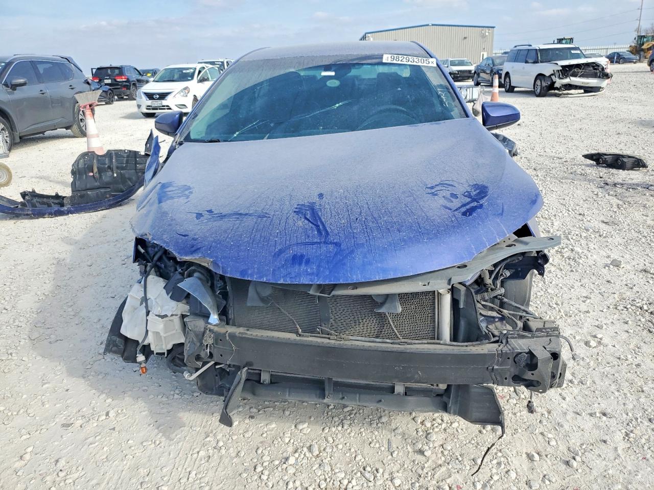 2016 TOYOTA CAMRY LE photo 5