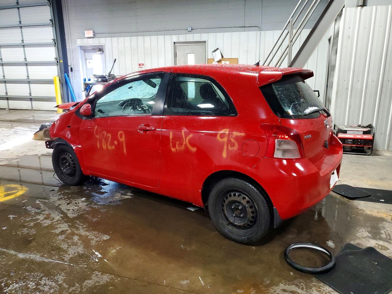 2008 TOYOTA YARIS photo 2