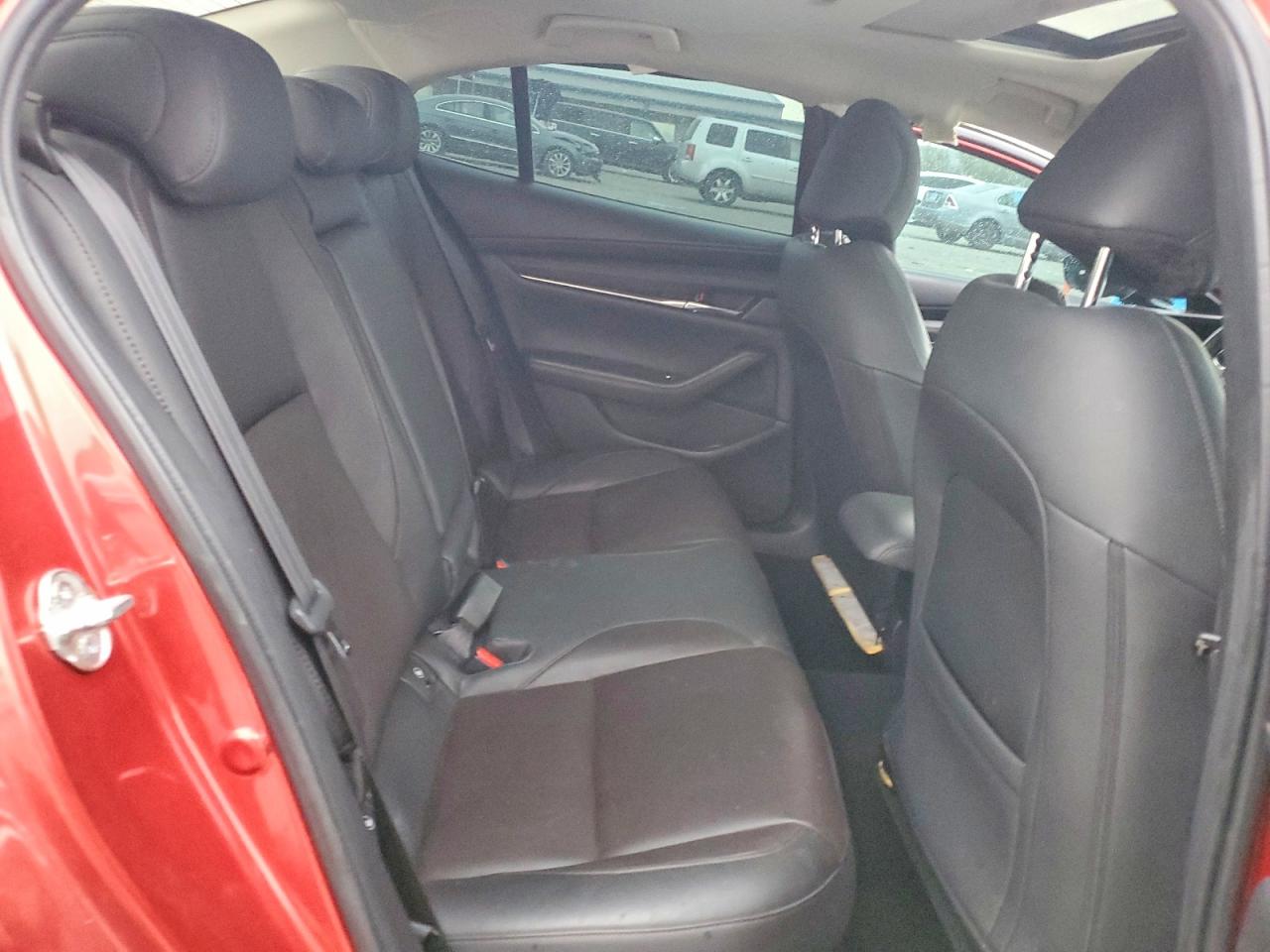 2019 MAZDA 3 PREMIUM photo 19
