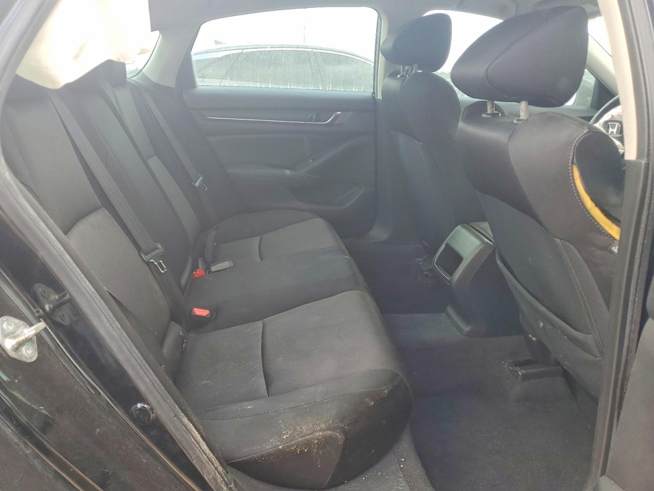 2020 HONDA ACCORD LX photo 10
