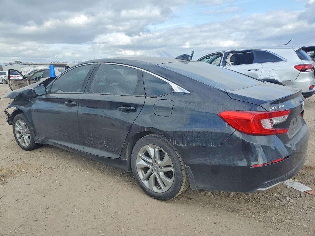 2020 HONDA ACCORD LX photo 2