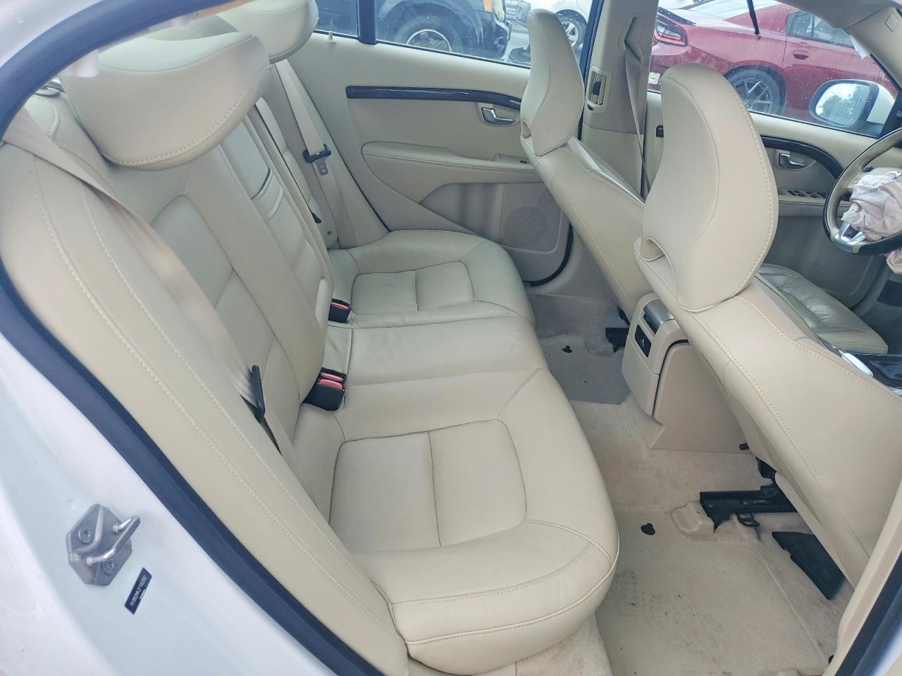 2015 VOLVO S80 PREMIER photo 10