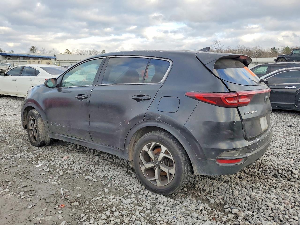 2020 KIA SPORTAGE LX photo 2