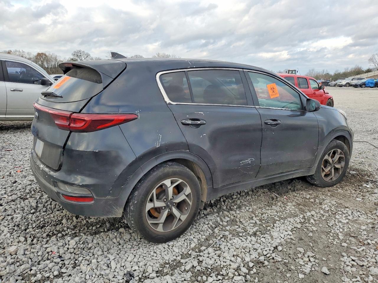 2020 KIA SPORTAGE LX photo 3