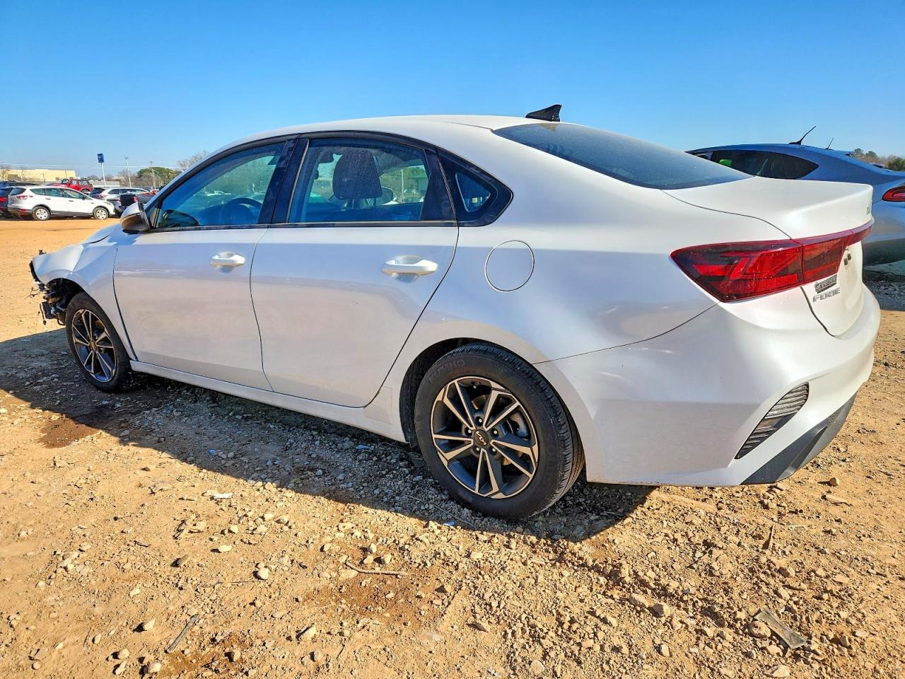 2024 KIA FORTE LX photo 2