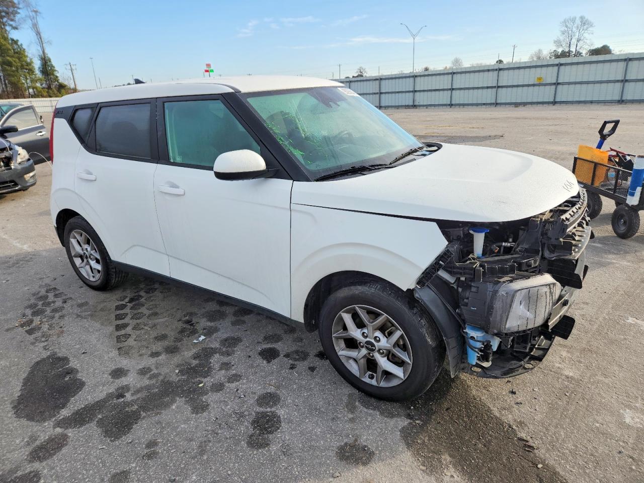 2022 KIA SOUL LX photo 4