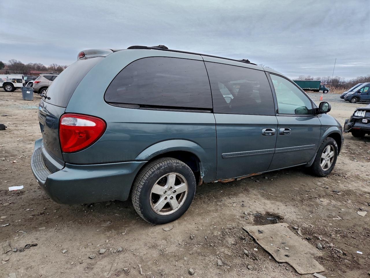 2007 DODGE GRAND CARAVAN SXT photo 3