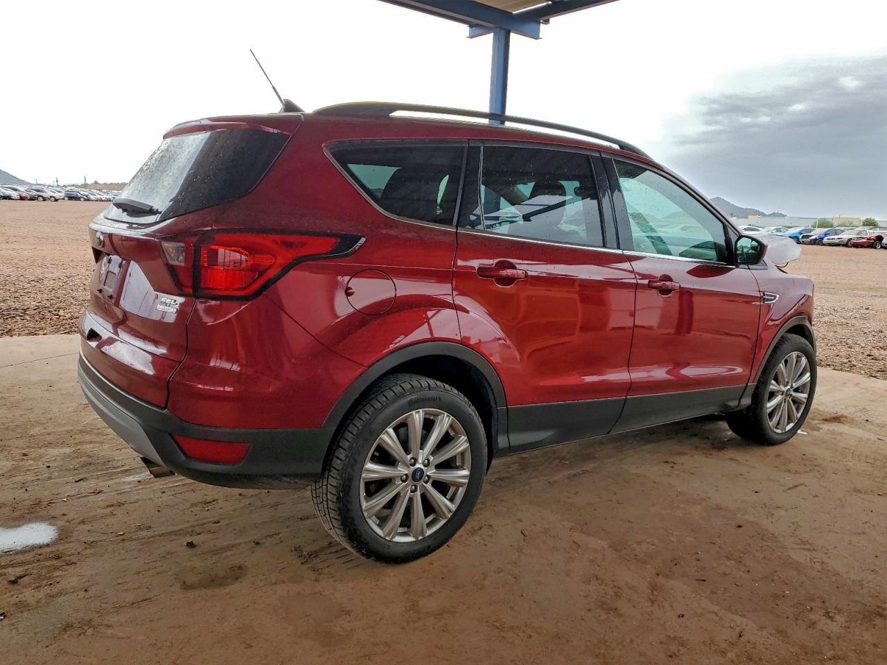 2019 FORD ESCAPE SEL photo 3