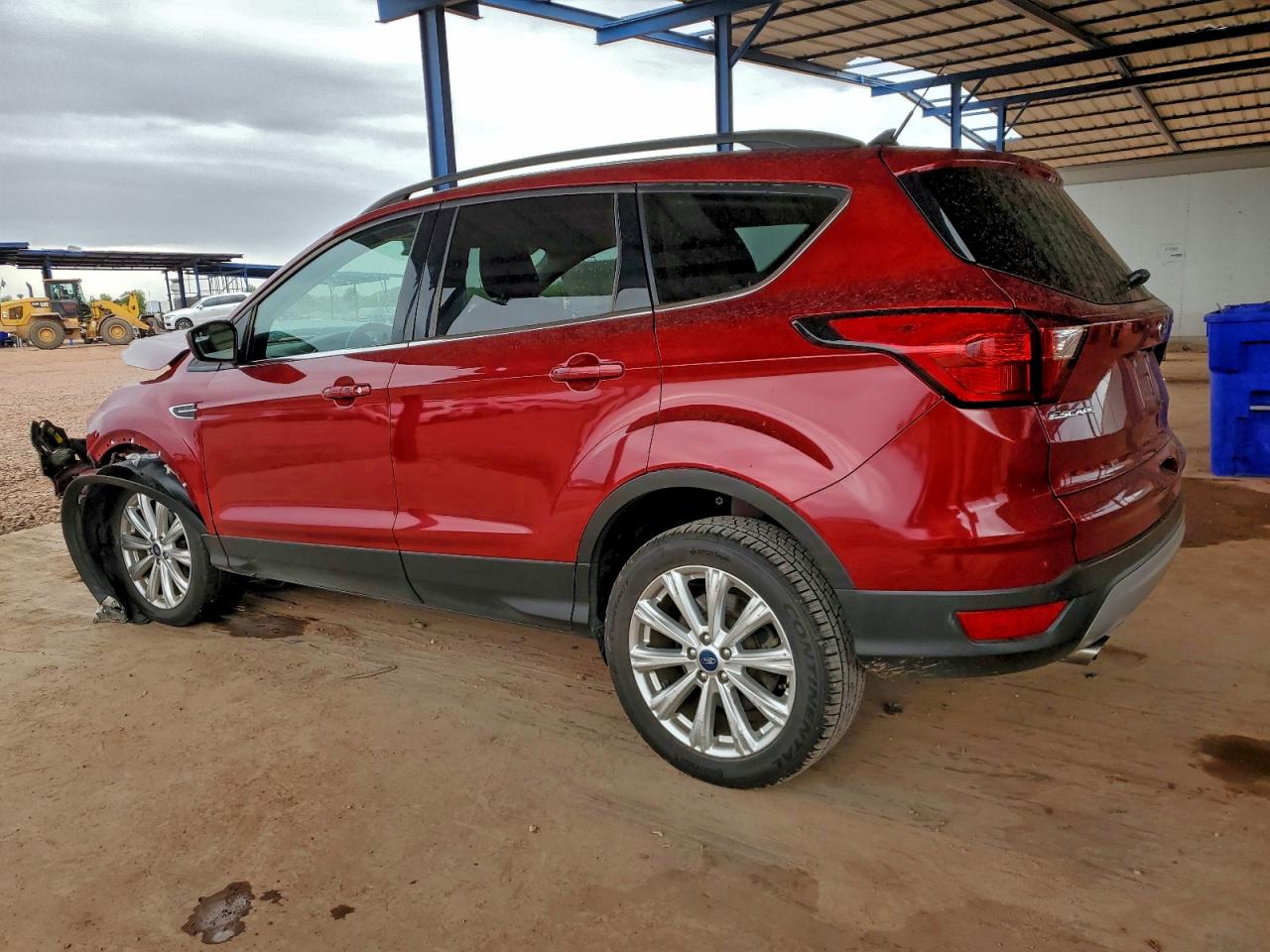 2019 FORD ESCAPE SEL photo 2