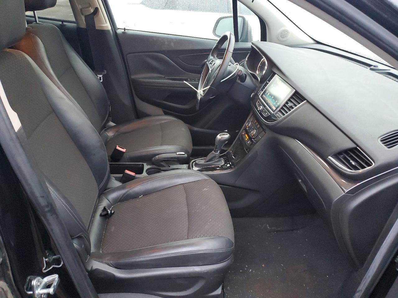 2018 BUICK ENCORE PREFERRED photo 13