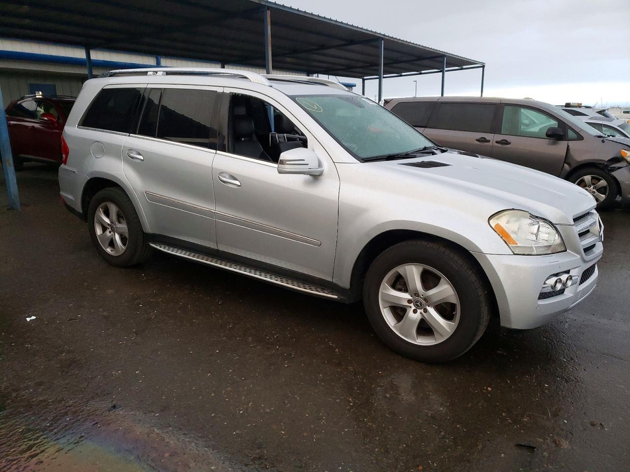 2011 MERCEDES-BENZ GL 450 4MATIC photo 4
