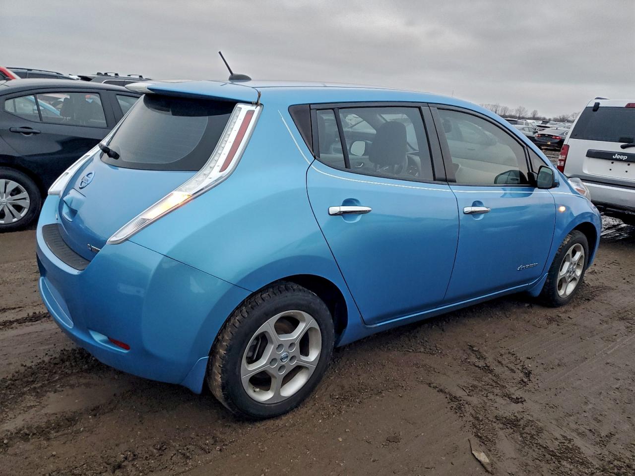 2012 NISSAN LEAF SV photo 3