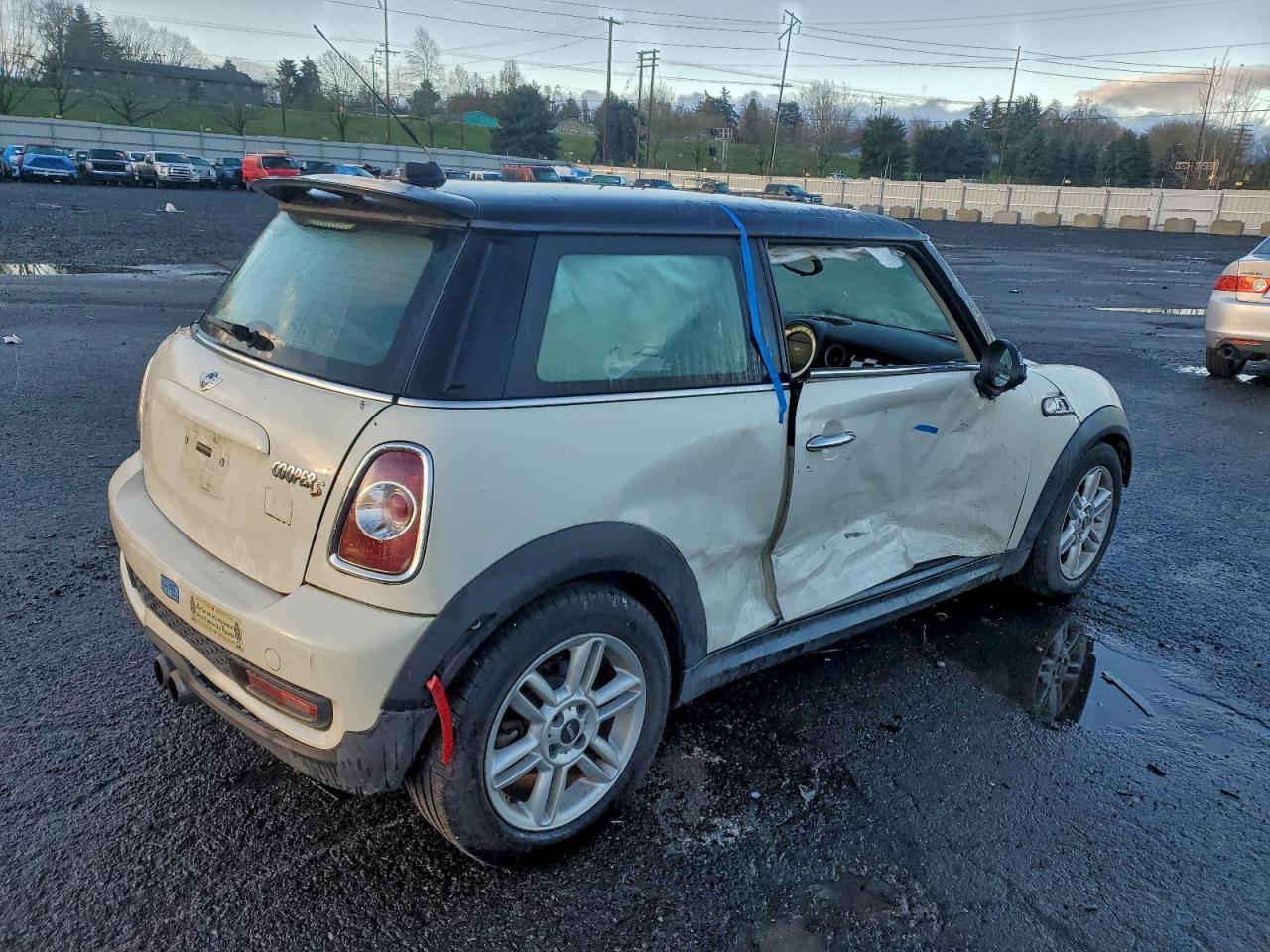 2012 MINI COOPER S photo 5