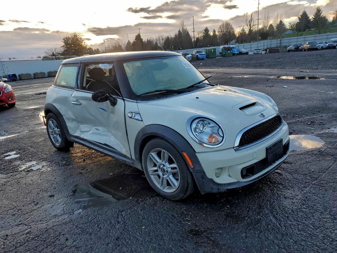 2012 MINI COOPER S photo 7