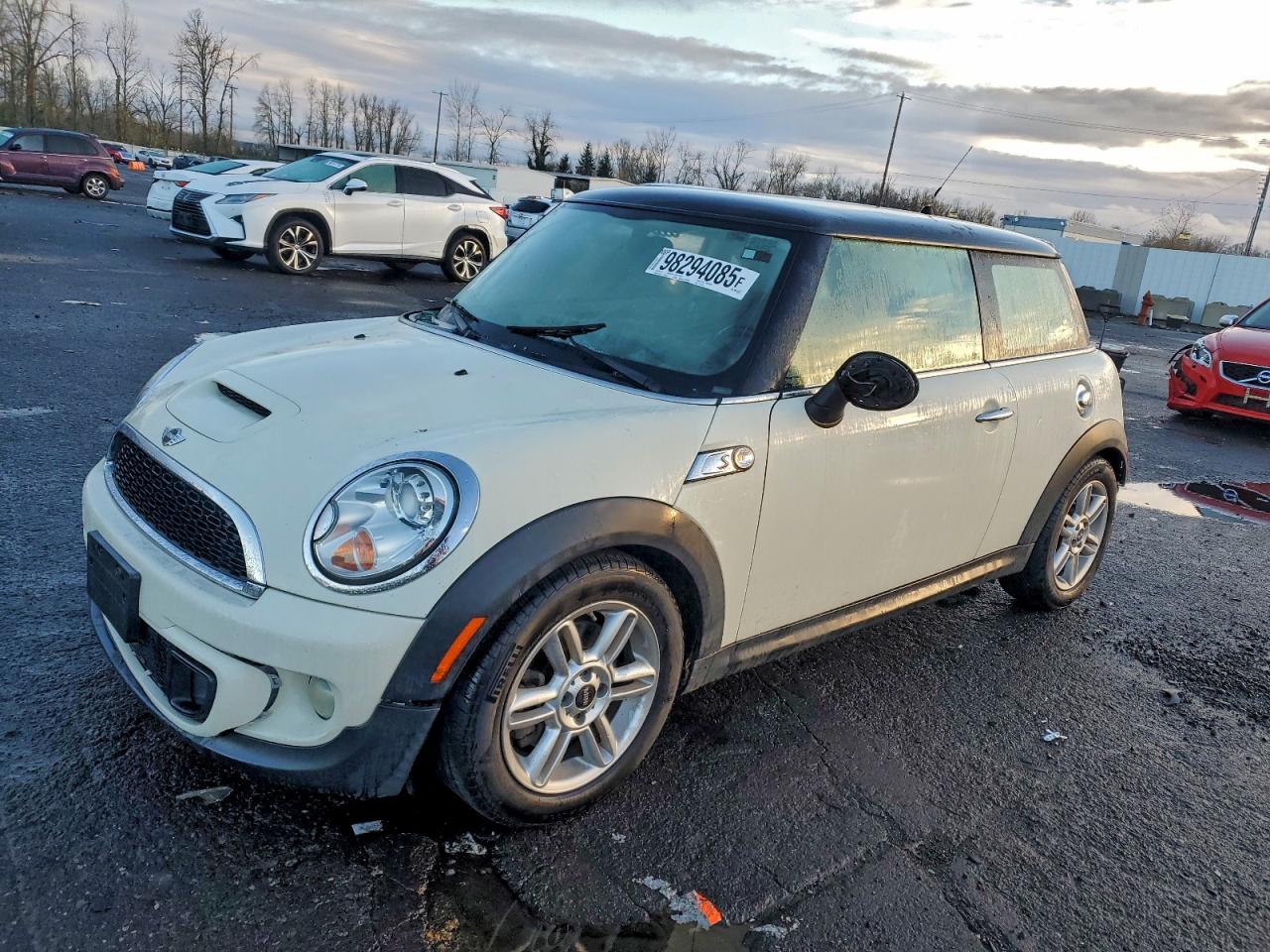 2012 MINI COOPER