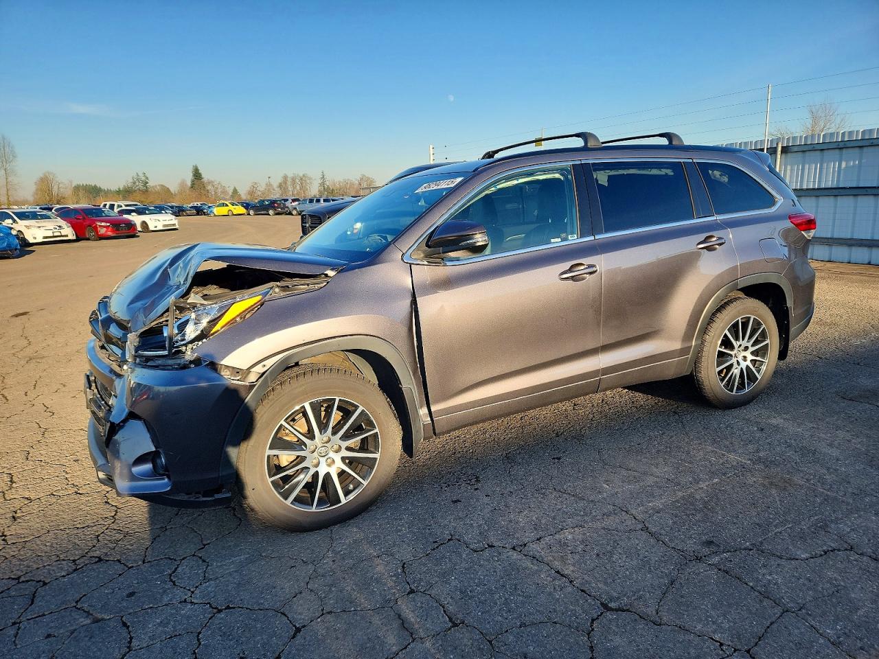 2018 TOYOTA HIGHLANDER