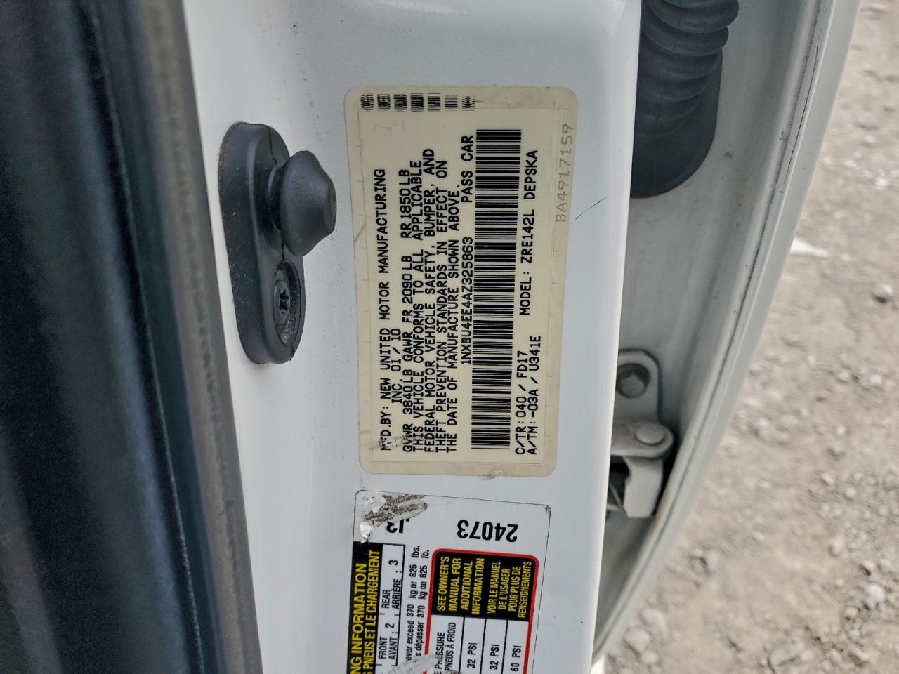 2010 TOYOTA COROLLA BASE photo 13
