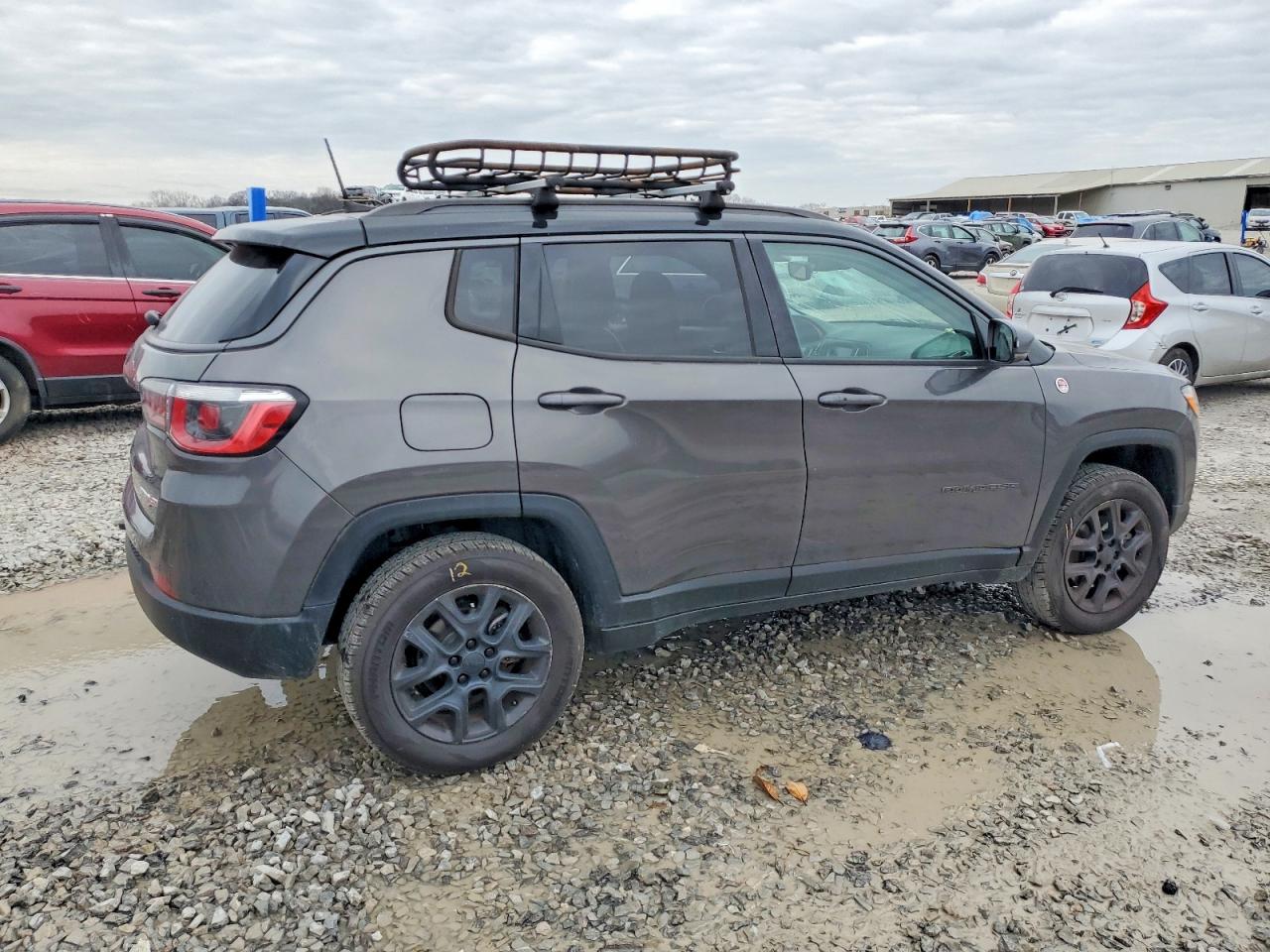 2017 JEEP COMPASS TRAILHAWK photo 3