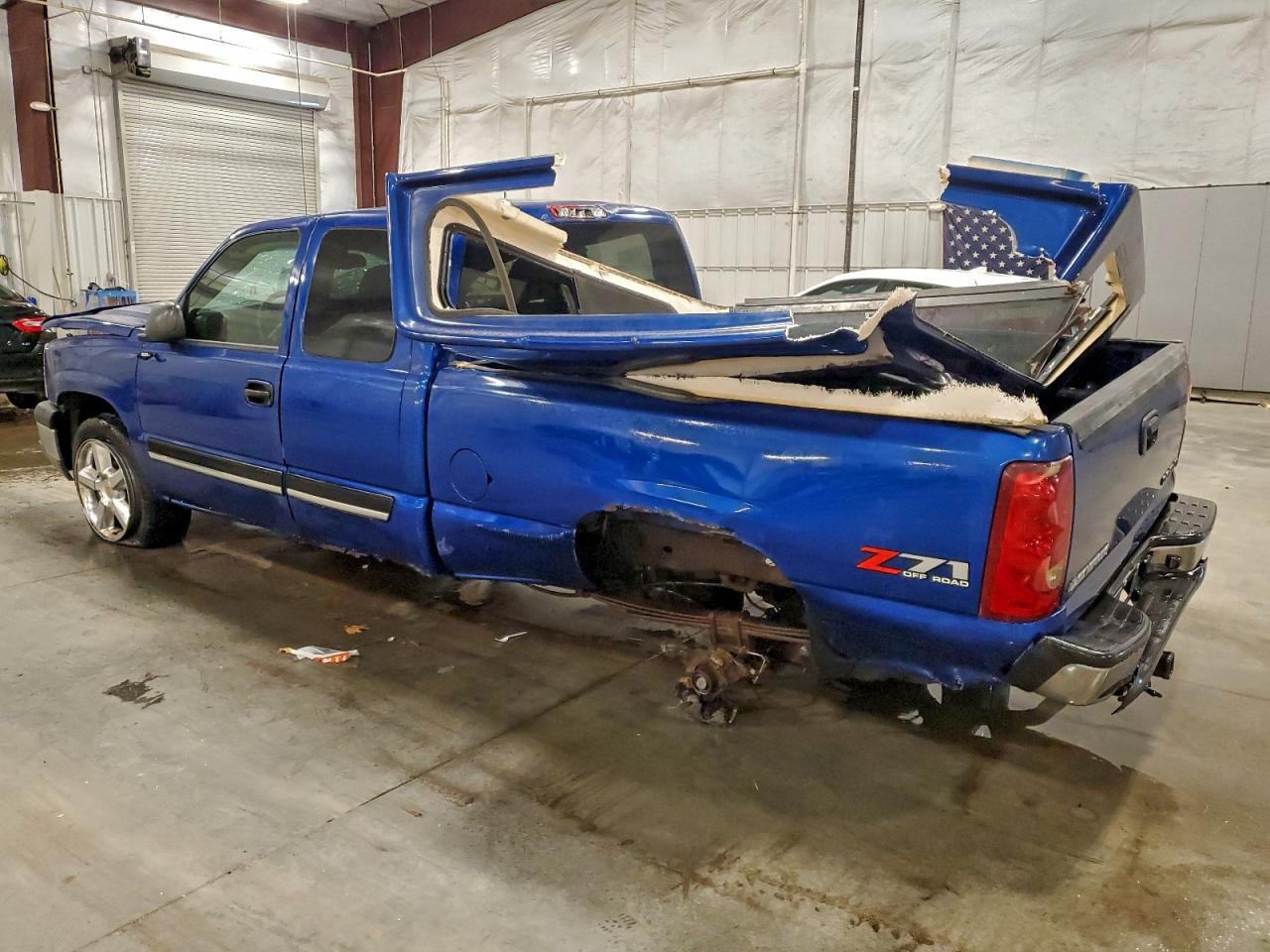 2003 CHEVROLET SILVERADO K1500 photo 2