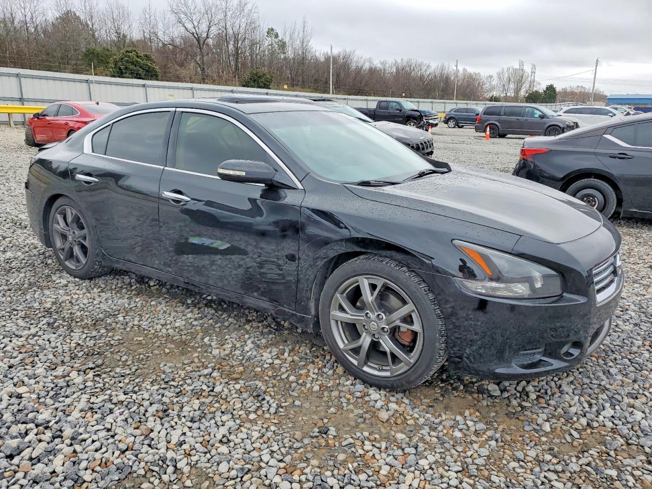 2013 NISSAN MAXIMA S photo 4
