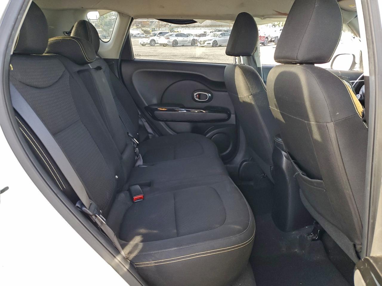 2014 KIA SOUL + photo 10