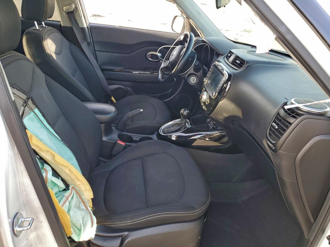 2014 KIA SOUL + photo 7