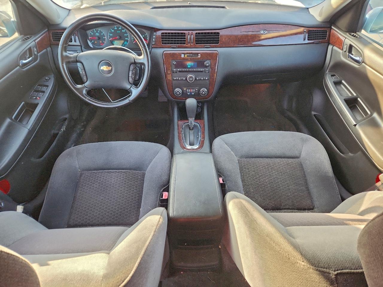 2011 CHEVROLET IMPALA LT photo 8