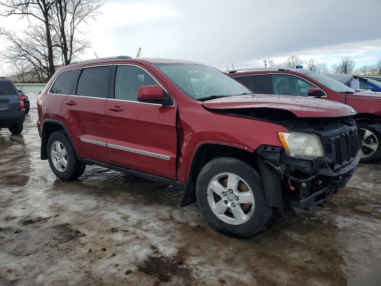 2012 JEEP GRAND CHEROKEE LAREDO photo 4