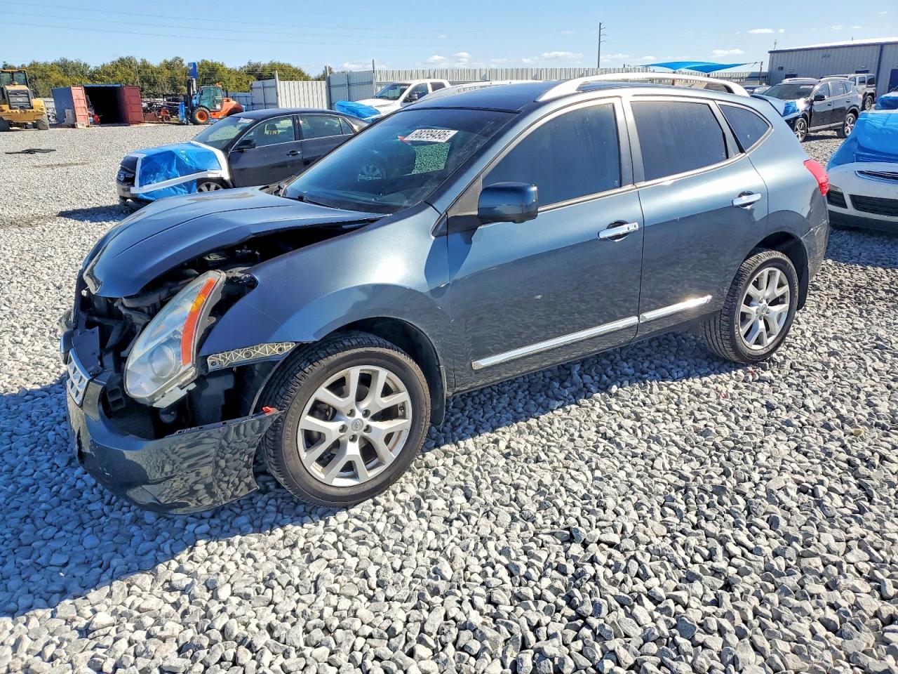 2013 NISSAN ROGUE