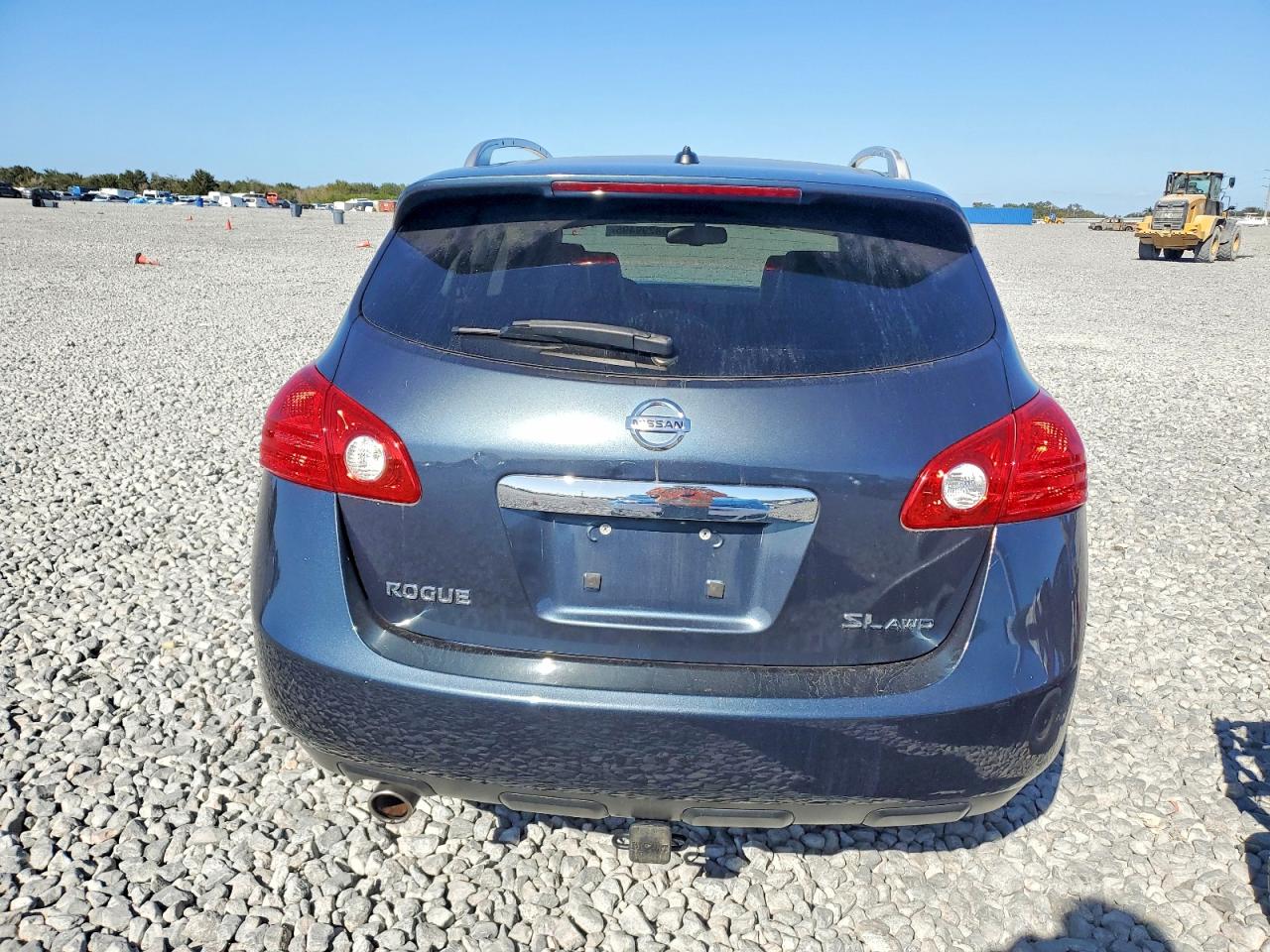2013 NISSAN ROGUE S photo 6