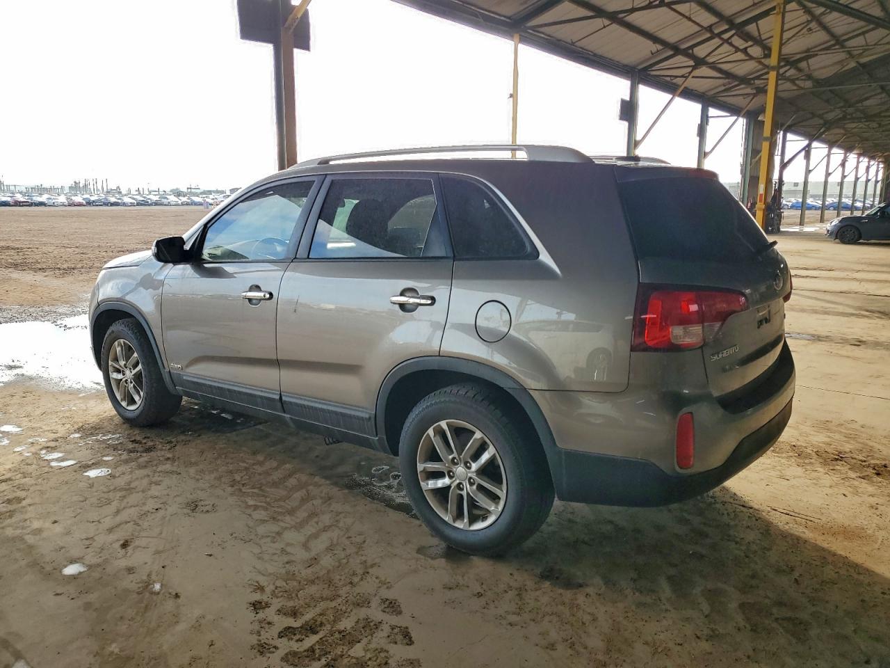 2015 KIA SORENTO LX photo 2