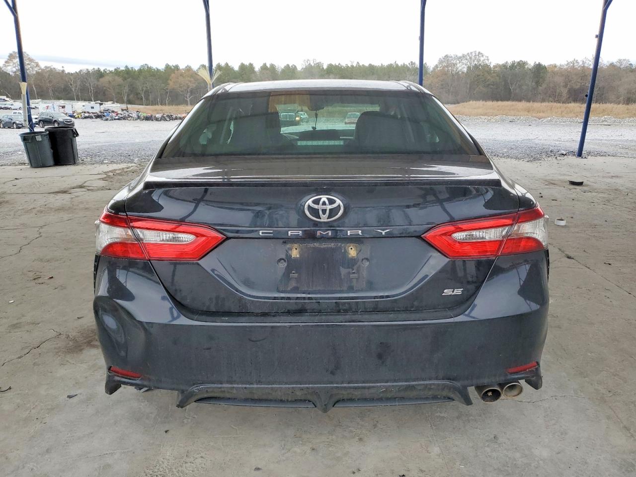 2018 TOYOTA CAMRY L photo 6
