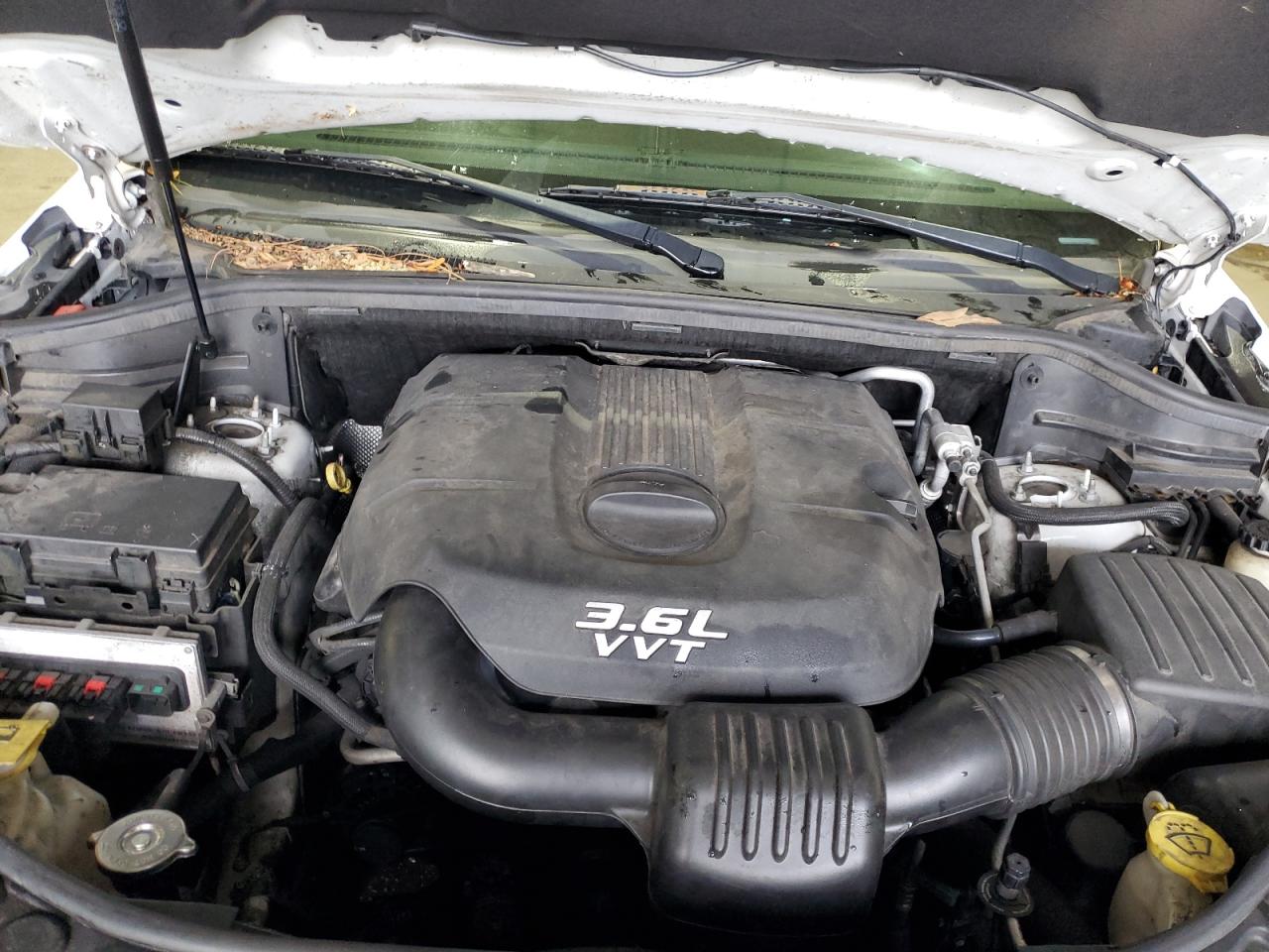 2013 DODGE DURANGO SXT photo 12