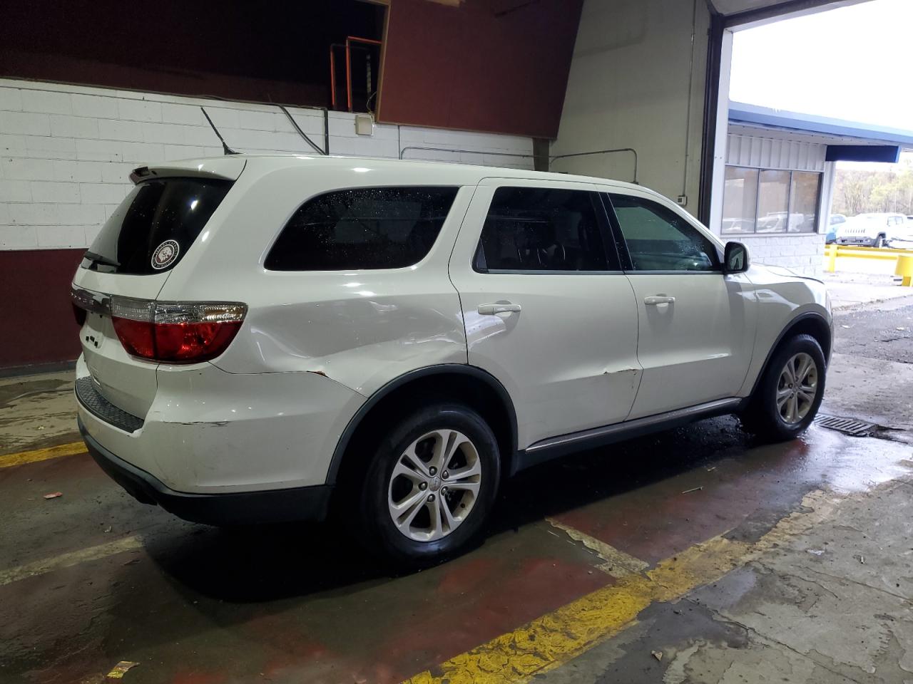2013 DODGE DURANGO SXT photo 3