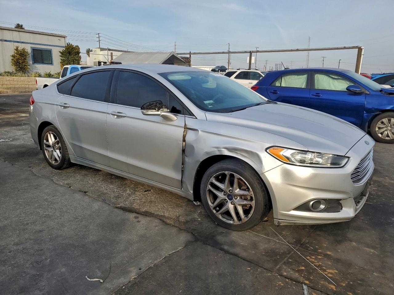 2016 FORD FUSION SE photo 4