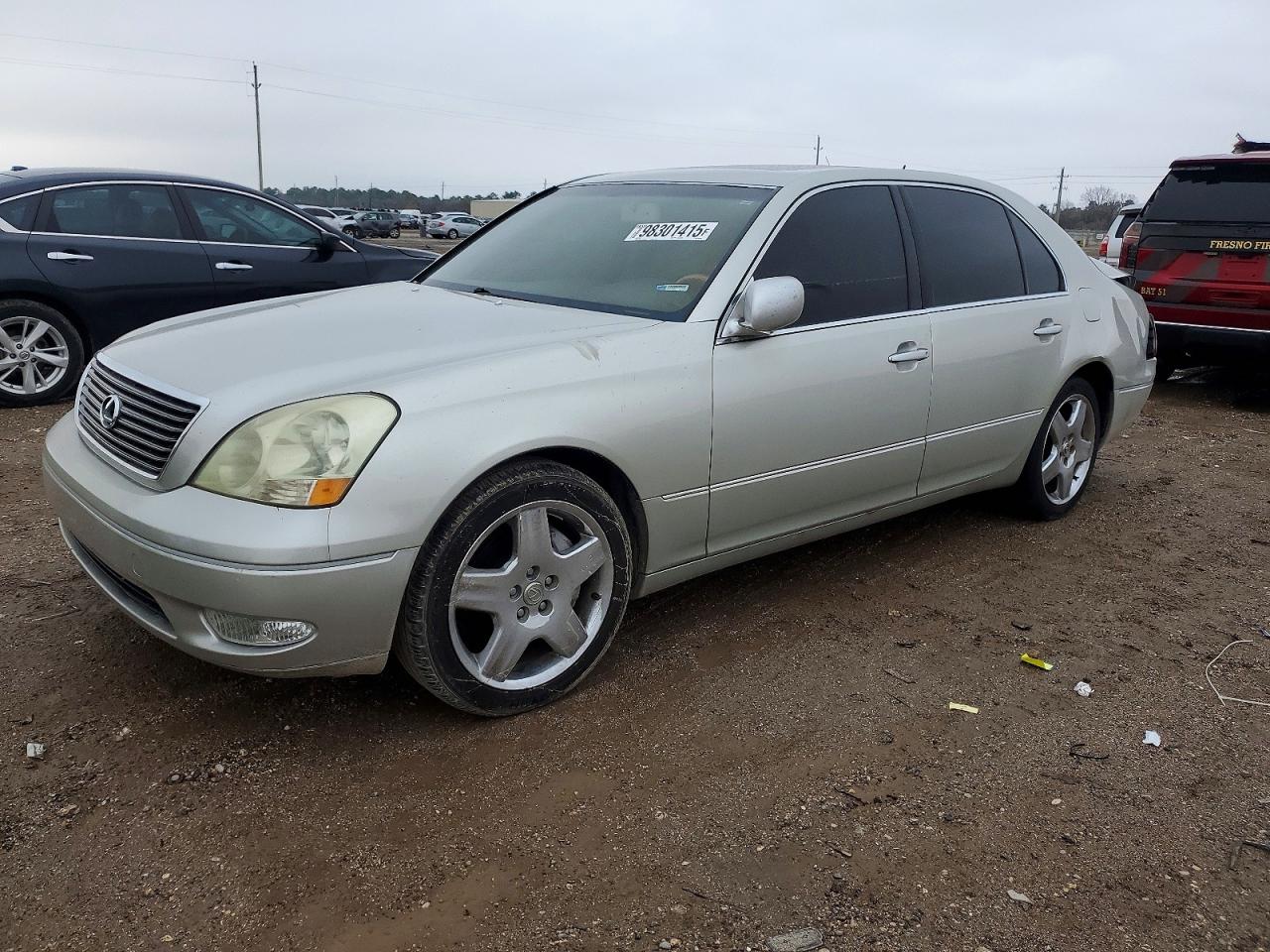 2001 LEXUS LS