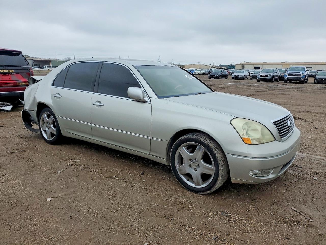 2001 LEXUS LS 430 photo 4