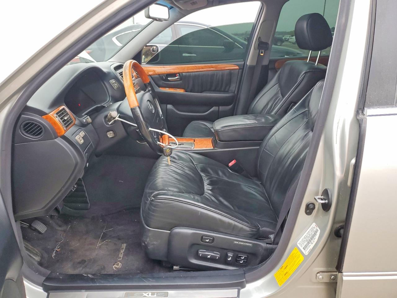 2001 LEXUS LS 430 photo 7