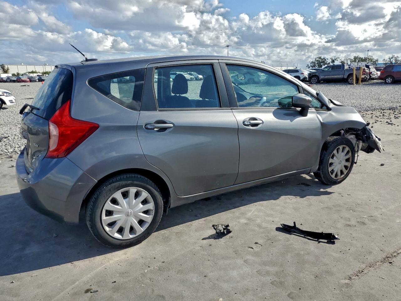 2016 NISSAN VERSA NOTE S photo 3