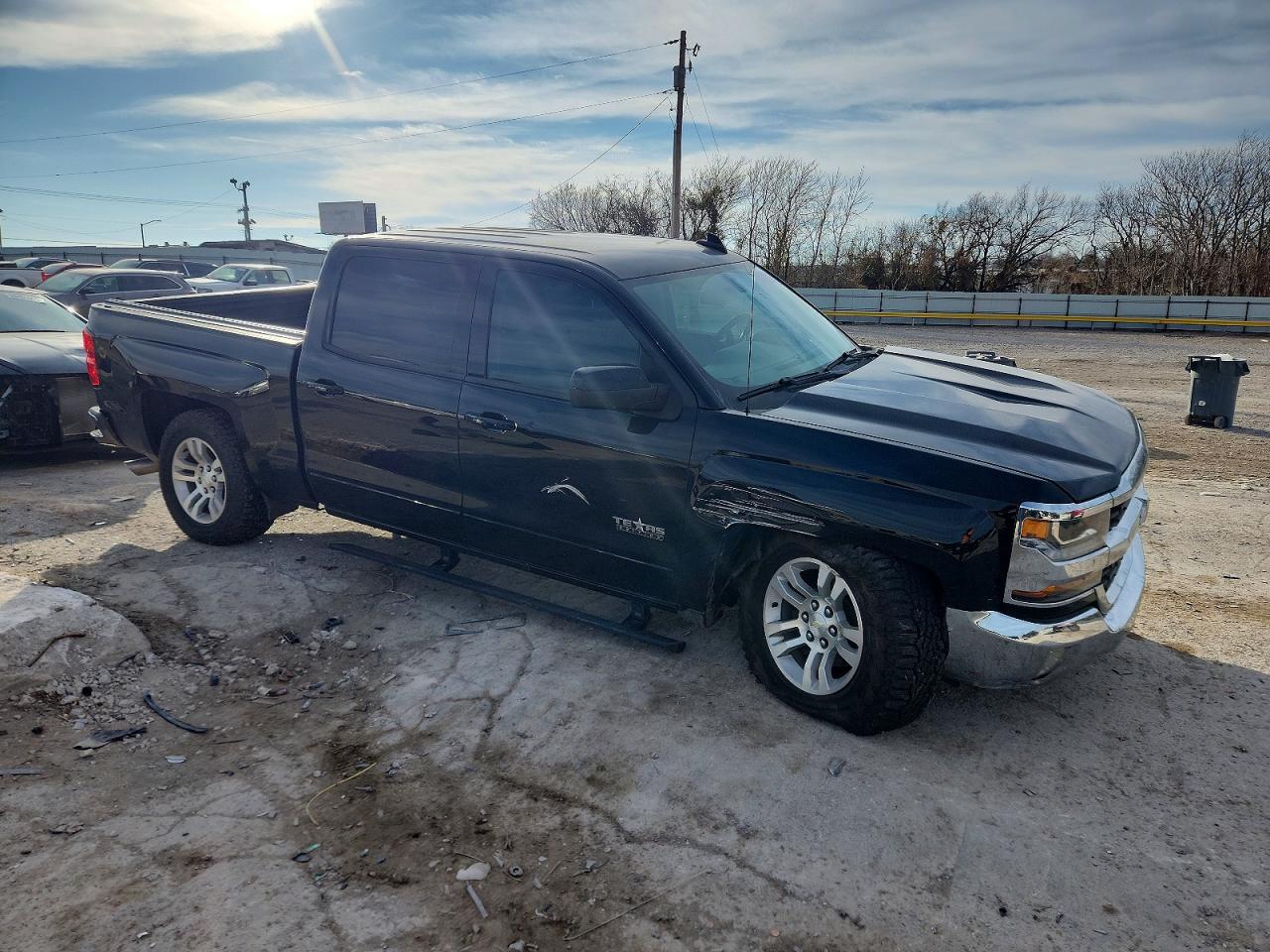 2018 CHEVROLET SILVERADO C1500 LT photo 4