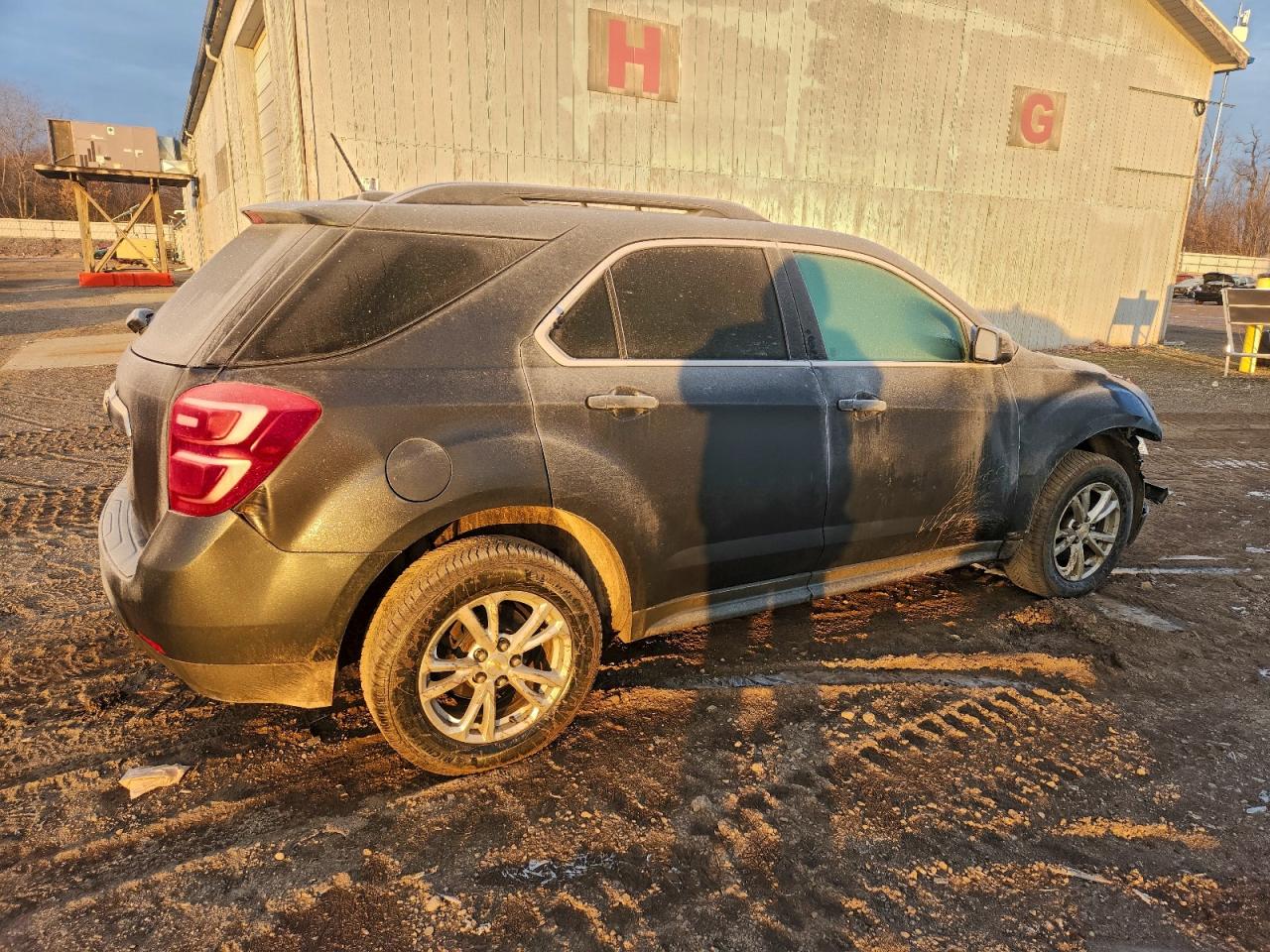 2017 CHEVROLET EQUINOX LT photo 5