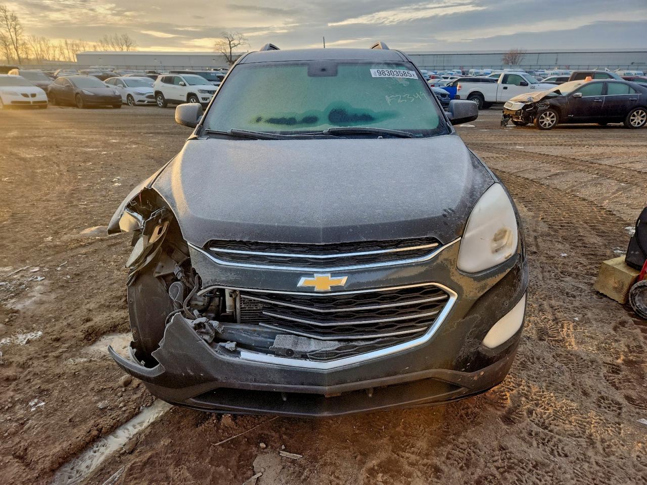 2017 CHEVROLET EQUINOX LT photo 9