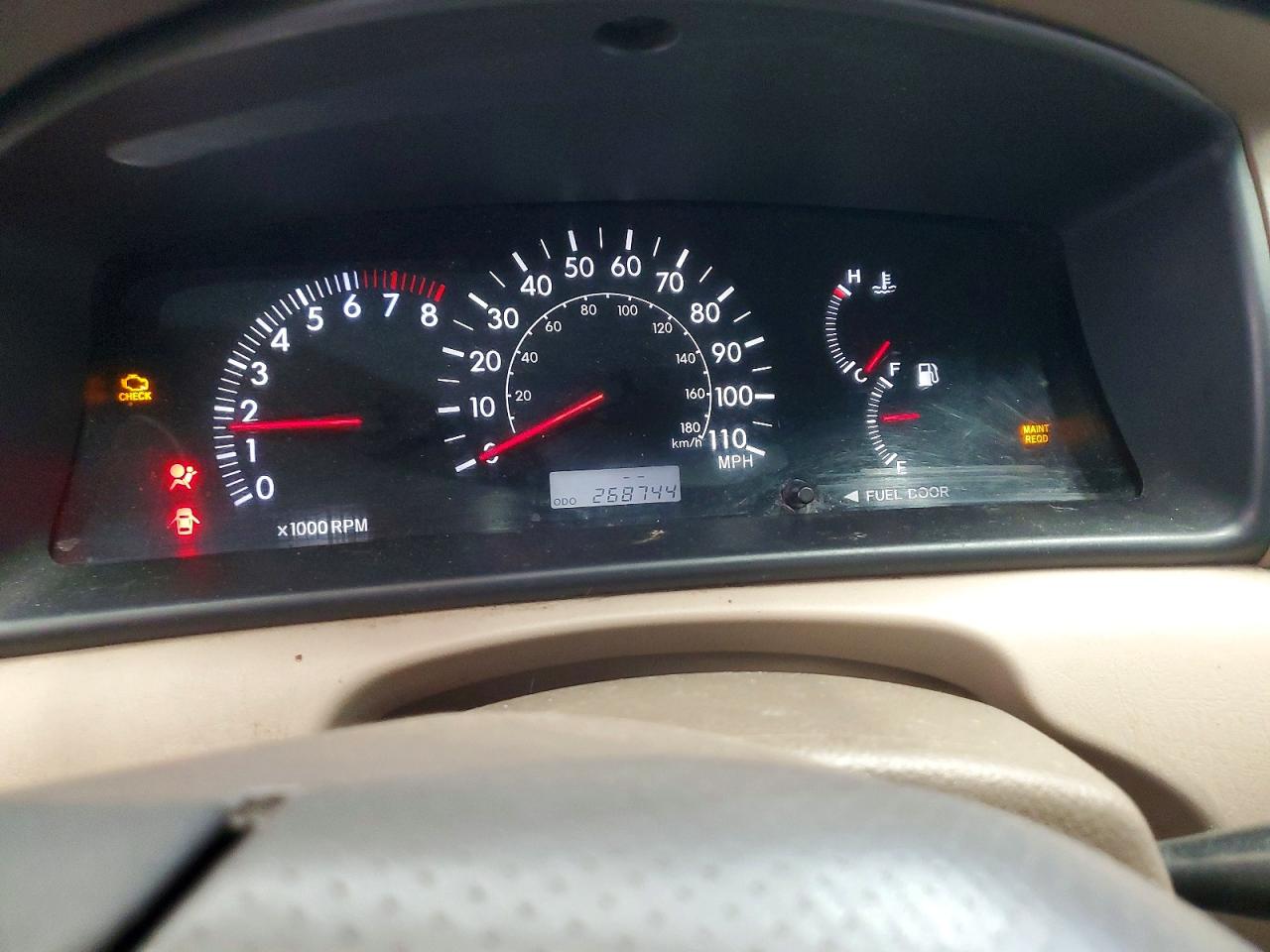 2005 TOYOTA COROLLA LE photo 9
