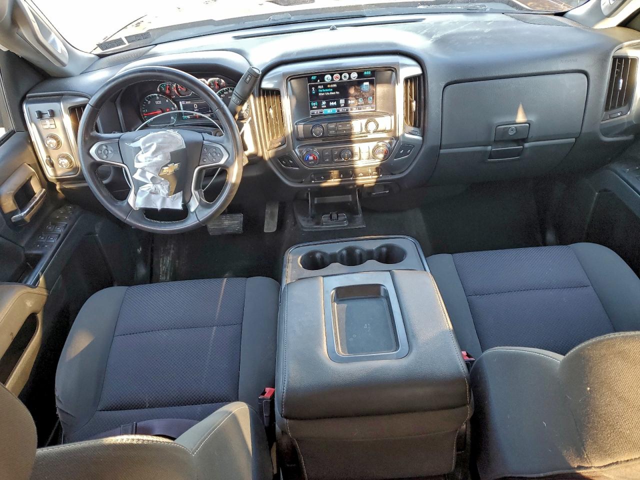 2017 CHEVROLET SILVERADO K1500 LT photo 15