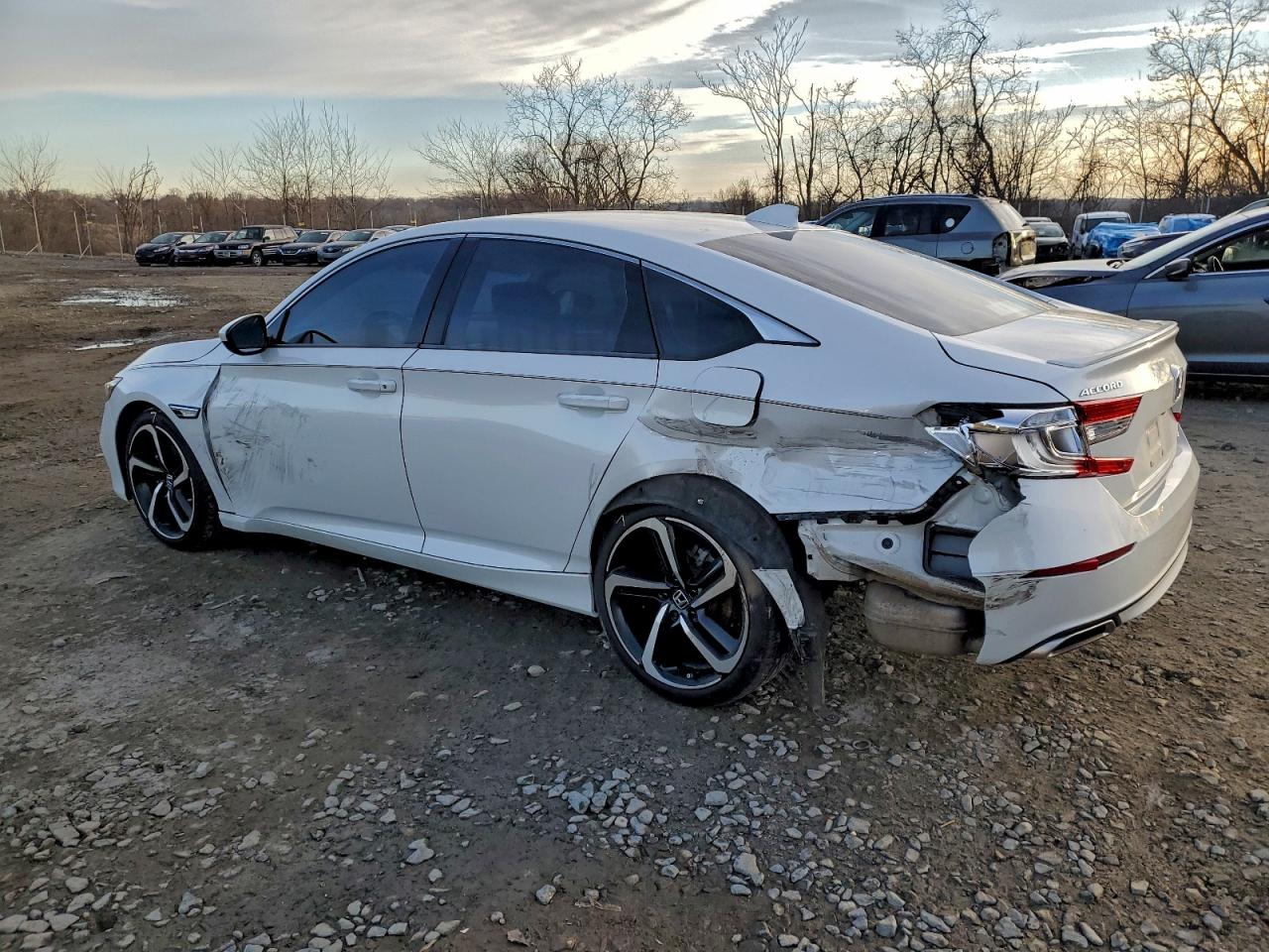 2018 HONDA ACCORD SPORT photo 2