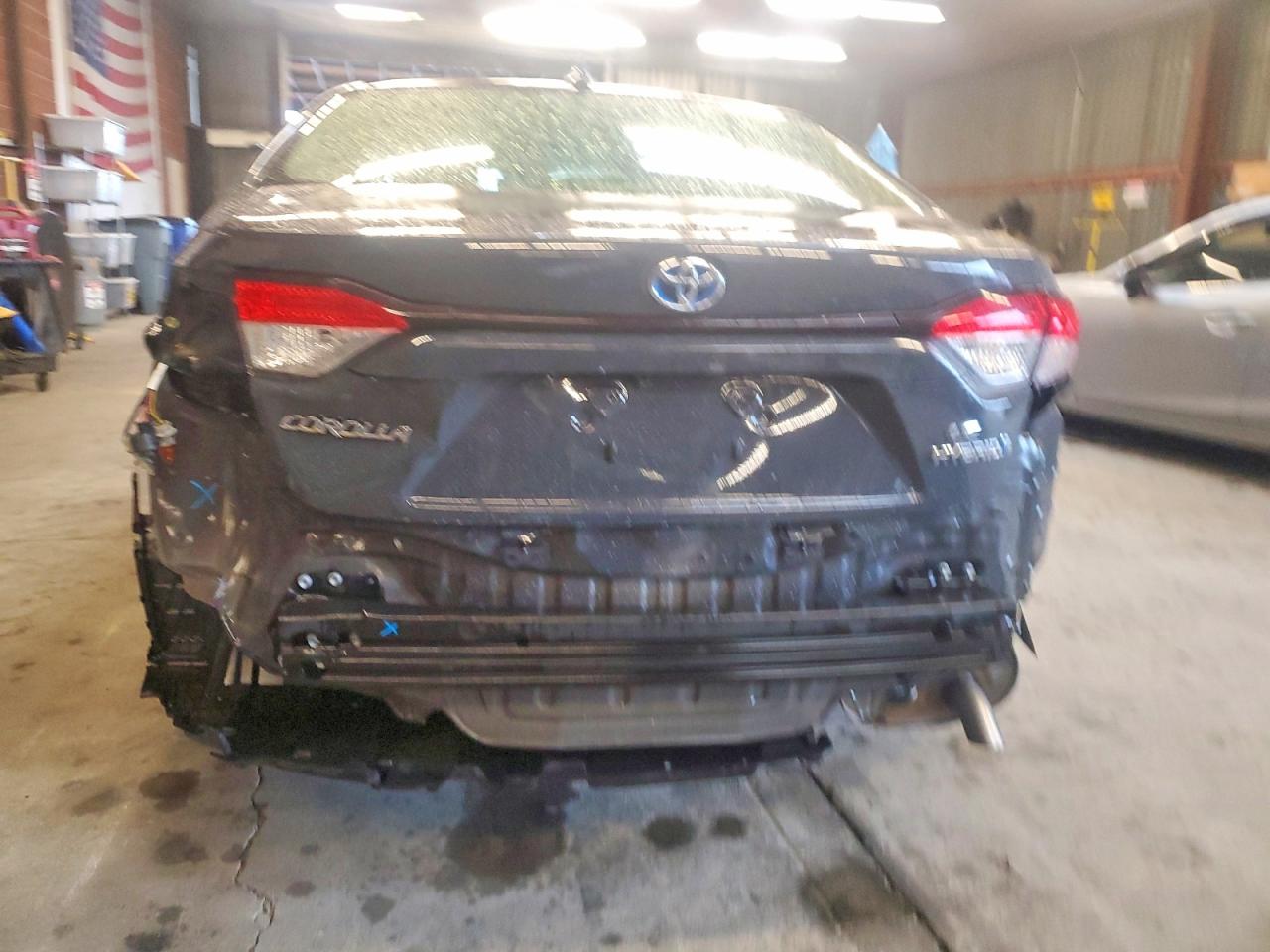 2023 TOYOTA COROLLA LE photo 11