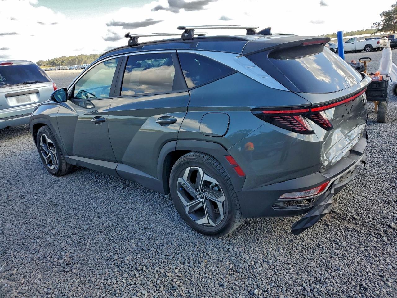2022 HYUNDAI TUCSON SEL photo 2