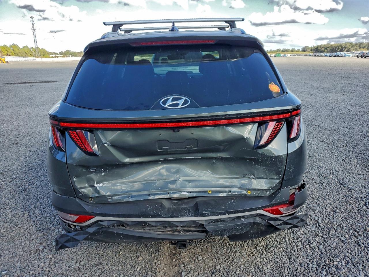 2022 HYUNDAI TUCSON SEL photo 6