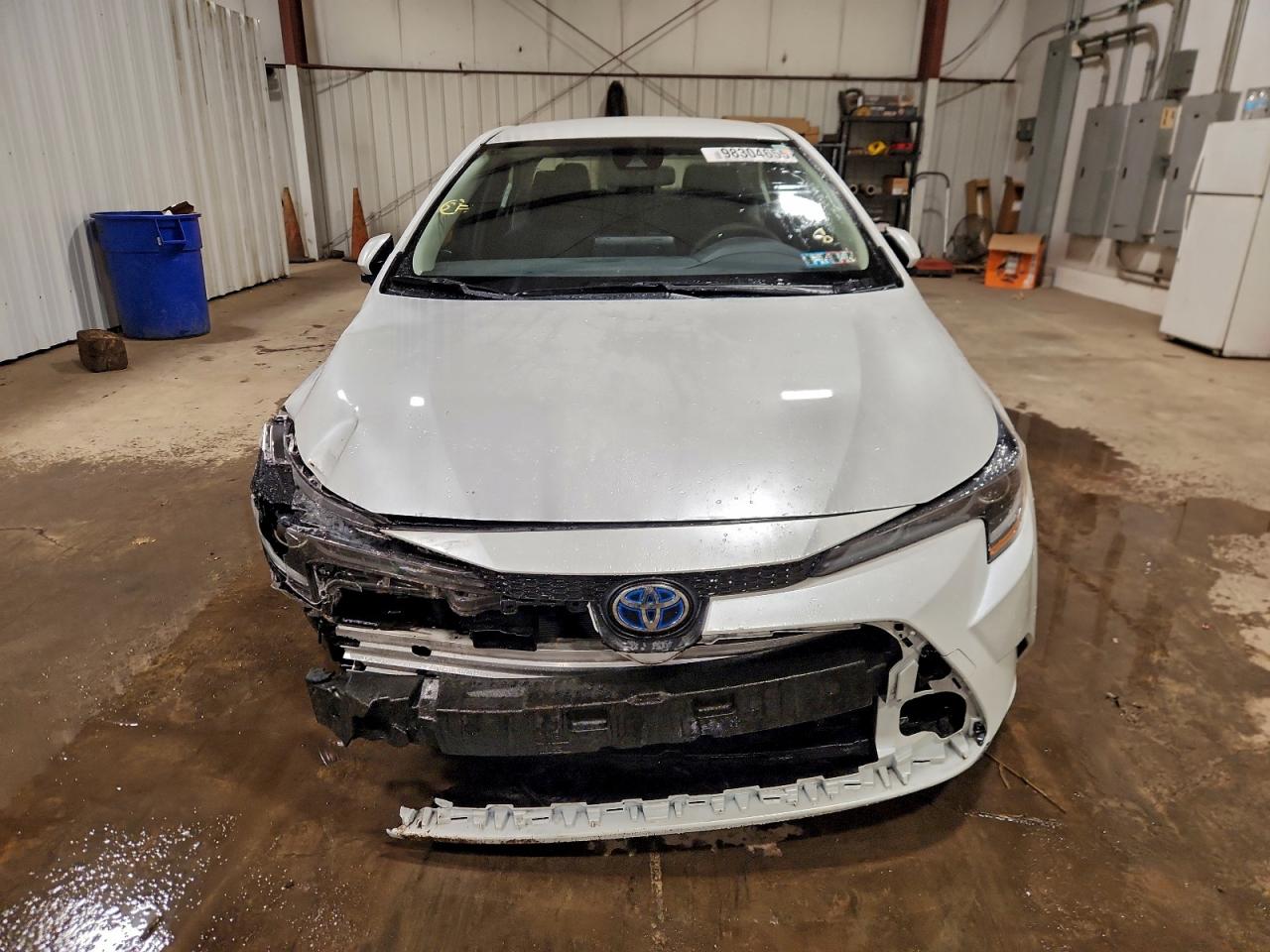 2022 TOYOTA COROLLA LE photo 5