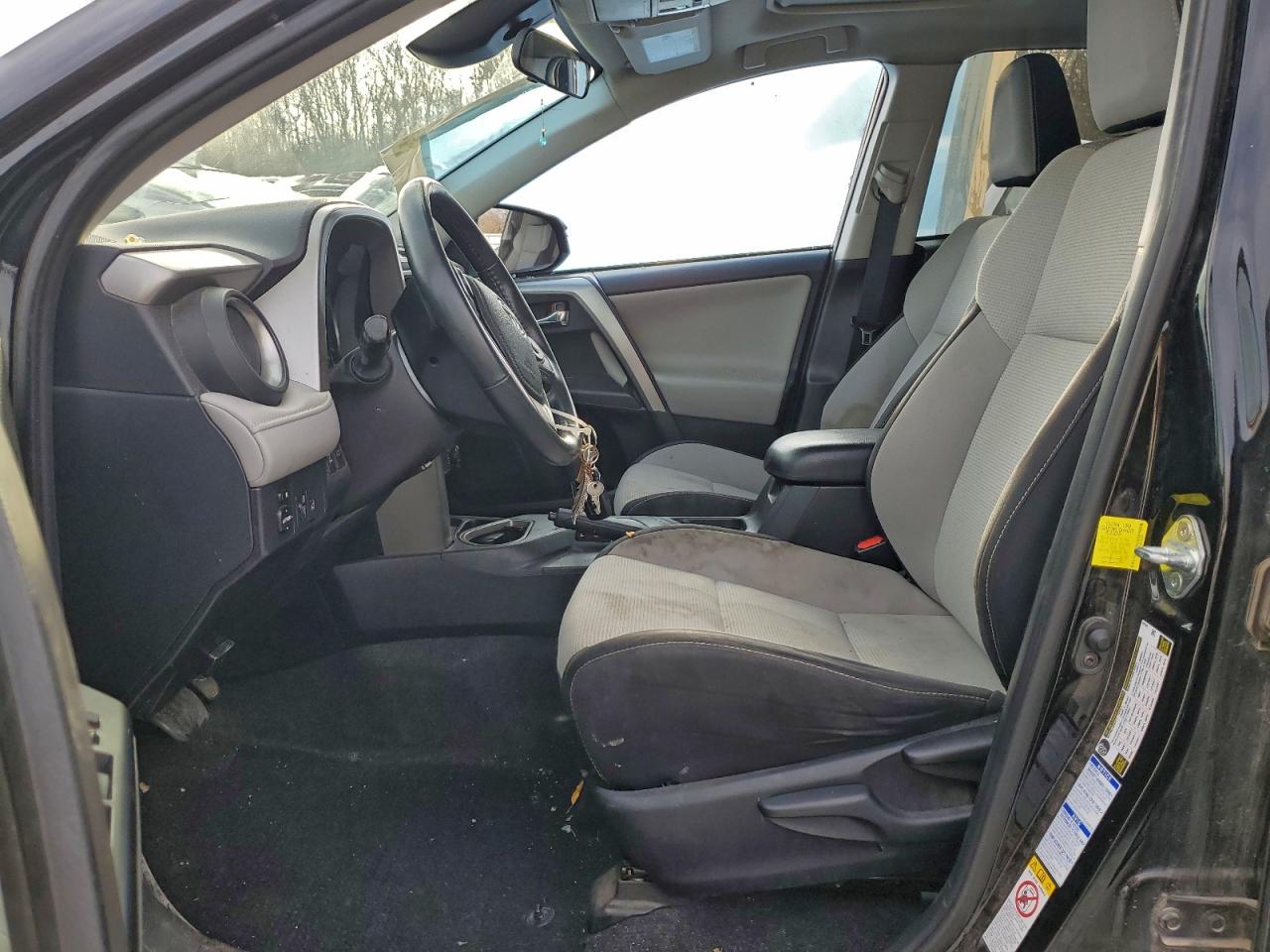 2018 TOYOTA RAV4 ADVENTURE photo 7